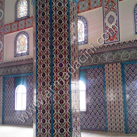 Patterned Mosque Octagonal Column Tile Design