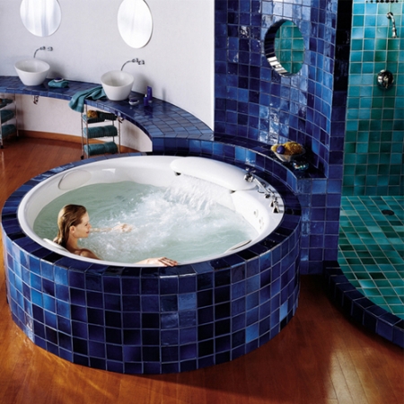 Havuz banyo seramik çini dekorasyonu